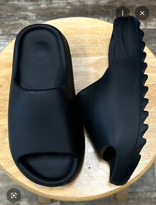 YS-01 Slides Black on Black